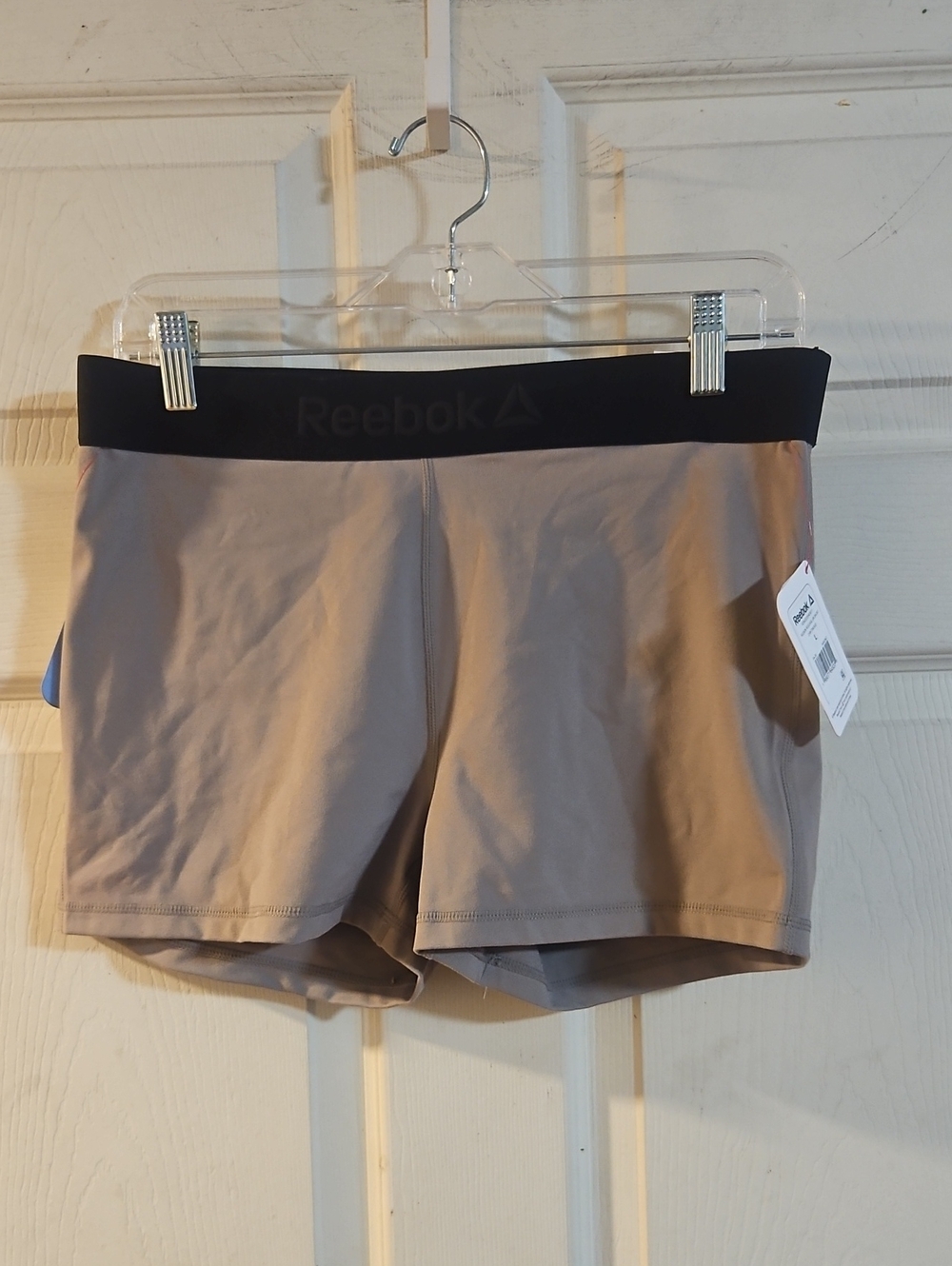 Reebok Women's Resurge 3'' Short: DRIFTWOOD: NEW WITH TAGS: SIZE L